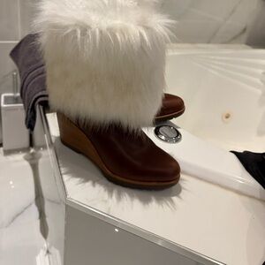Sorel Brown and Cream Fur Wedge Boots